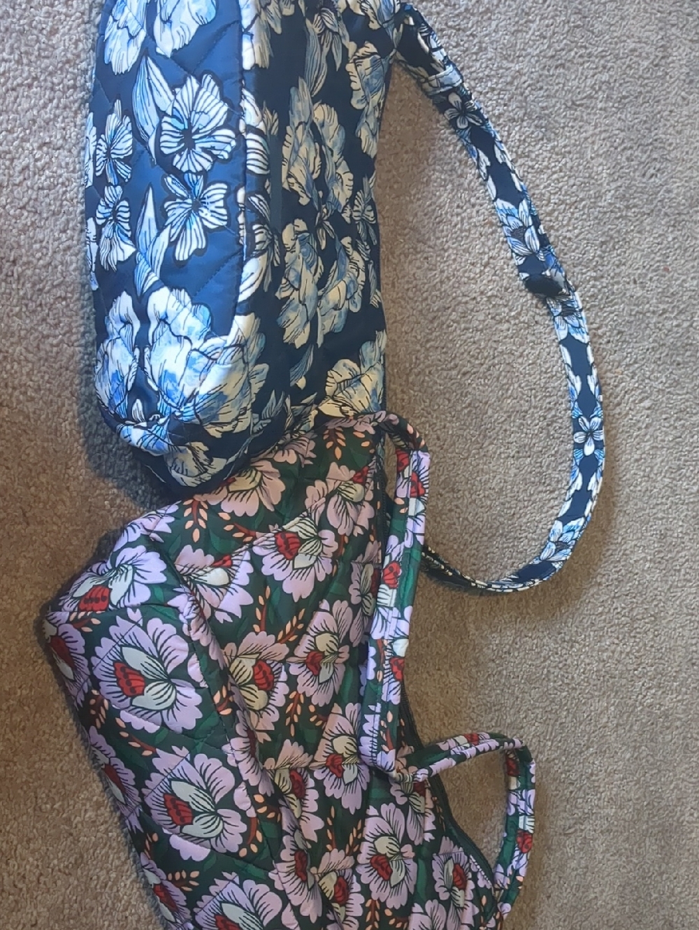 Vera Bradley Ultralight Bundle. Bucket Bag Navy/White. Large Slouchy Green
